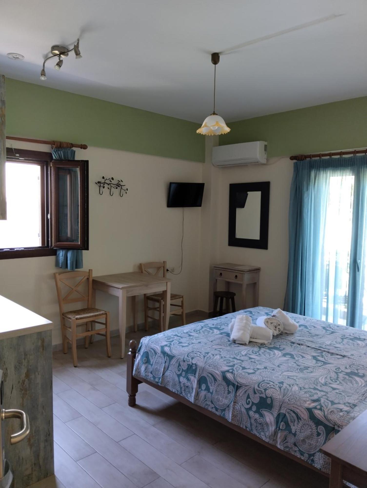 Harmony Resort Parga Exterior photo
